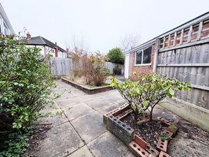 Photo 17- click for photo gallery